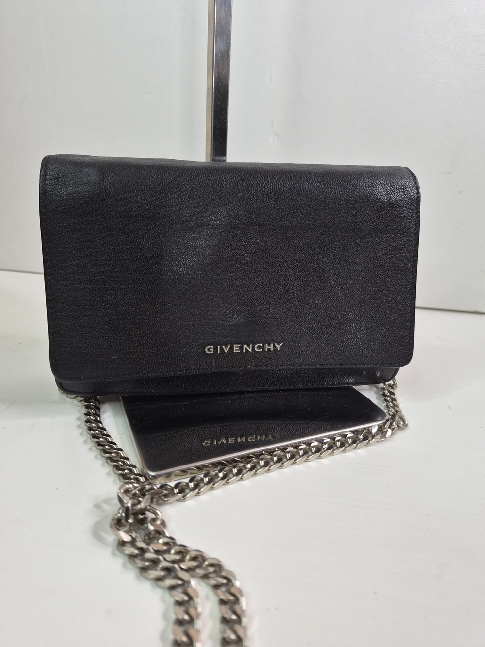 Givenchy Black Leather Chain Shoulder Bag - Picture 2 of 10